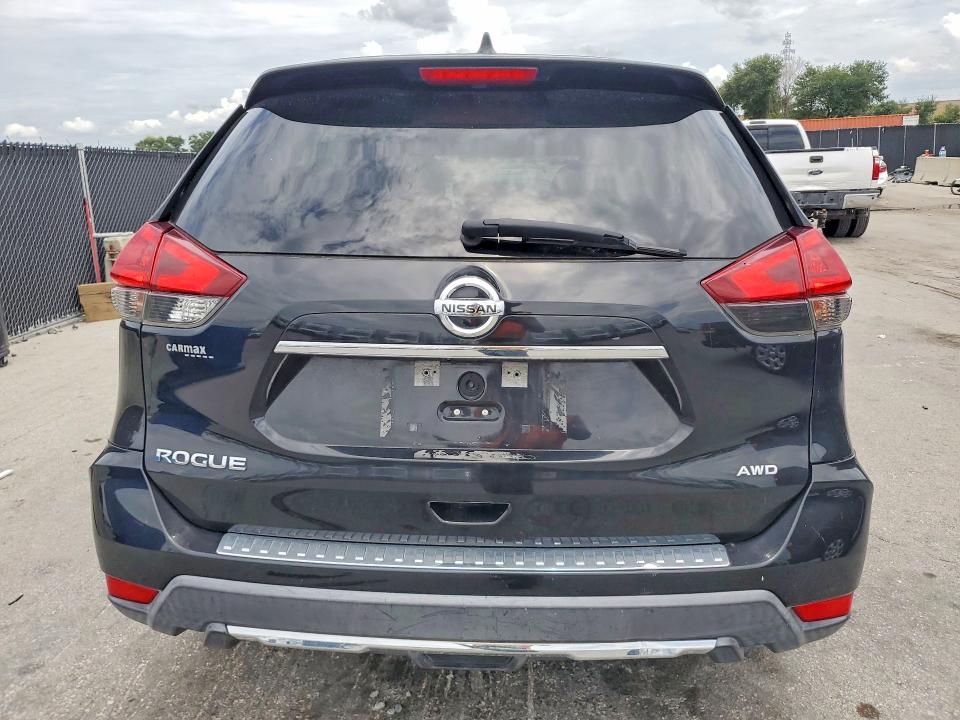 2018 Nissan Rogue მანქანა იყიდება აუქციონზე, vin: KNMAT2MV6JP573846, აუქციონის ნომერი: 63430736