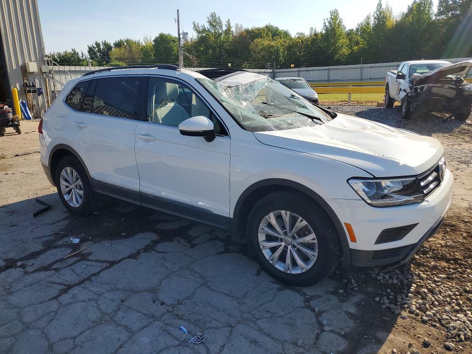 Продажа на аукционе авто 2018 Volkswagen Tiguan, vin: 3VV3B7AX9JM140804, номер лота: 66655216