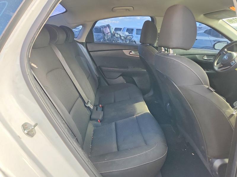 2019 Kia Forte მანქანა იყიდება აუქციონზე, vin: 3KPF24AD6KE104659, აუქციონის ნომერი: 65026716