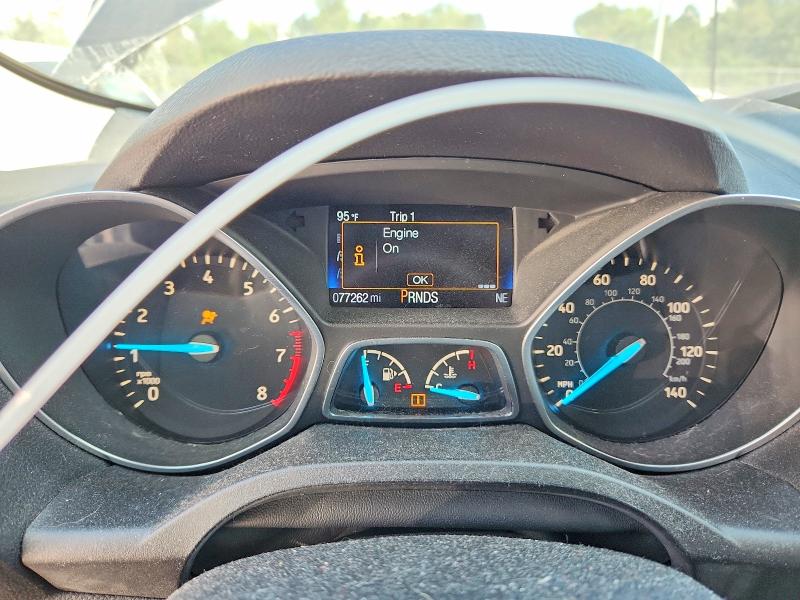 Продаж на аукціоні авто 2017 Ford Escape, vin: 1FMCU0F75HUC30641, номер лоту: 64367576