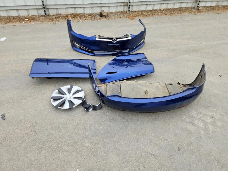 64591166 :رقم المزاد ، 5YJSA1E24MF427288 vin ، 2021 Tesla Model S مزاد بيع