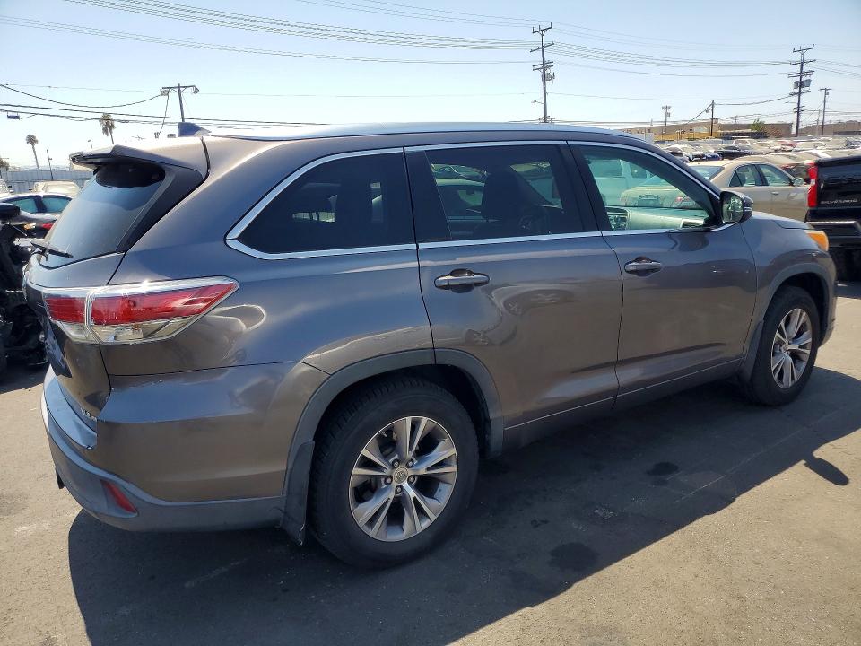 63916896 :رقم المزاد ، 5TDJKRFH6ES018393 vin ، 2014 Toyota Highlander مزاد بيع