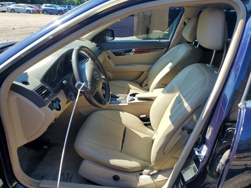 Продаж на аукціоні авто 2010 Mercedes-benz C, vin: WDDGF8BB4AR108330, номер лоту: 63522666