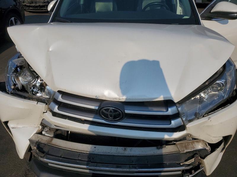 63617386 :رقم المزاد ، 5TDJZRFH0KS574206 vin ، 2019 Toyota Highlander مزاد بيع