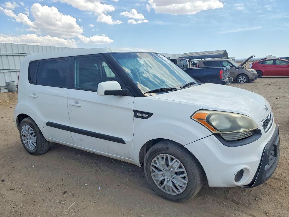 66437676 :رقم المزاد ، KNDJT2A56C7477206 vin ، 2012 Kia Soul مزاد بيع