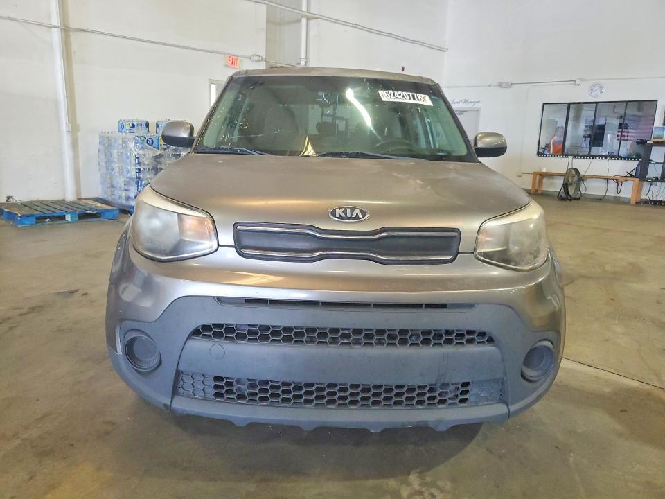 Продаж на аукціоні авто 2018 Kia Soul, vin: KNDJN2A28J7515810, номер лоту: 62420776