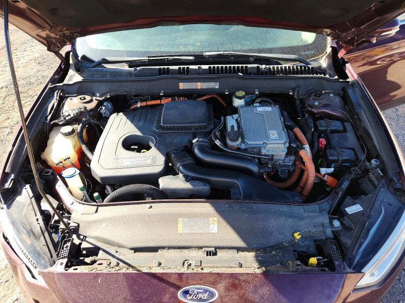 62108836 :رقم المزاد ، 3FA6P0SU6HR180673 vin ، 2017 Ford Fusion مزاد بيع