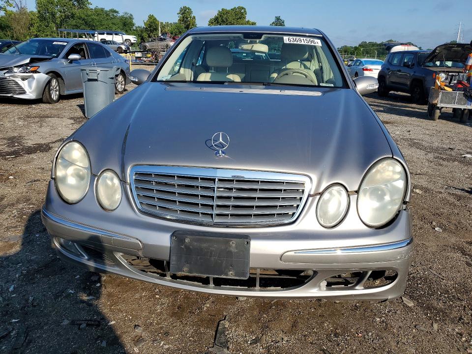 63691596 :رقم المزاد ، WDBUF87J66X202109 vin ، 2006 Mercedes-benz E مزاد بيع