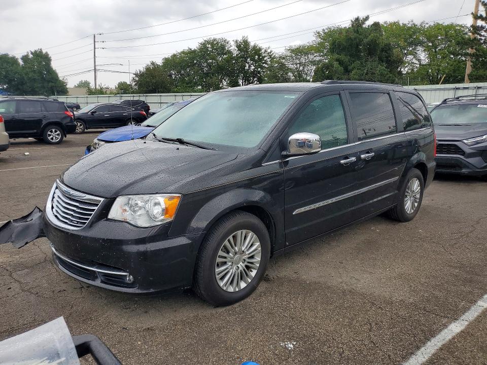65529486 :رقم المزاد ، 2C4RC1CG7FR629413 vin ، 2015 Chrysler Town & Country مزاد بيع