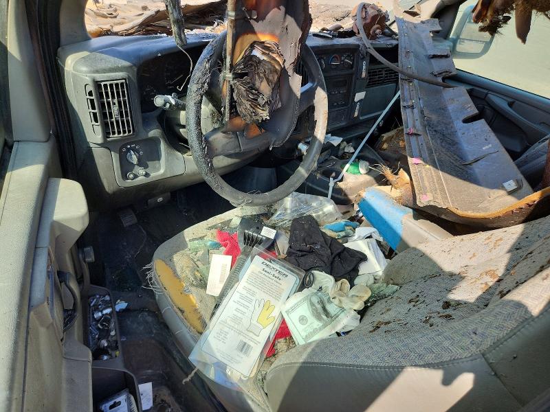 63743616 :رقم المزاد ، 1GCGG25V061250318 vin ، 2006 Chevrolet Express G2500 مزاد بيع