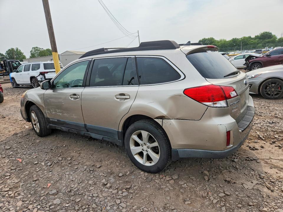 2014 Subaru Outback მანქანა იყიდება აუქციონზე, vin: 4S4BRBCC5E3310534, აუქციონის ნომერი: 63305426