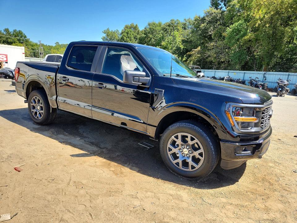 65472576 :رقم المزاد ، 1FTEW2LP3TFB67608 vin ، 2026 Ford F150 مزاد بيع