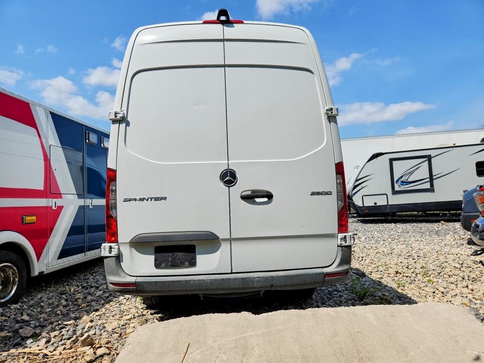Продаж на аукціоні авто 2022 Mercedes-benz Sprinter, vin: W1Y4DCHY8NT103802, номер лоту: 63566986
