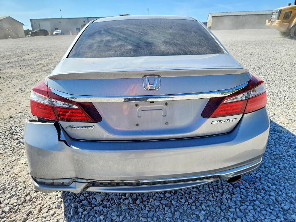Продажа на аукционе авто 2017 Honda Accord, vin: 1HGCR2F57HA211012, номер лота: 65955316