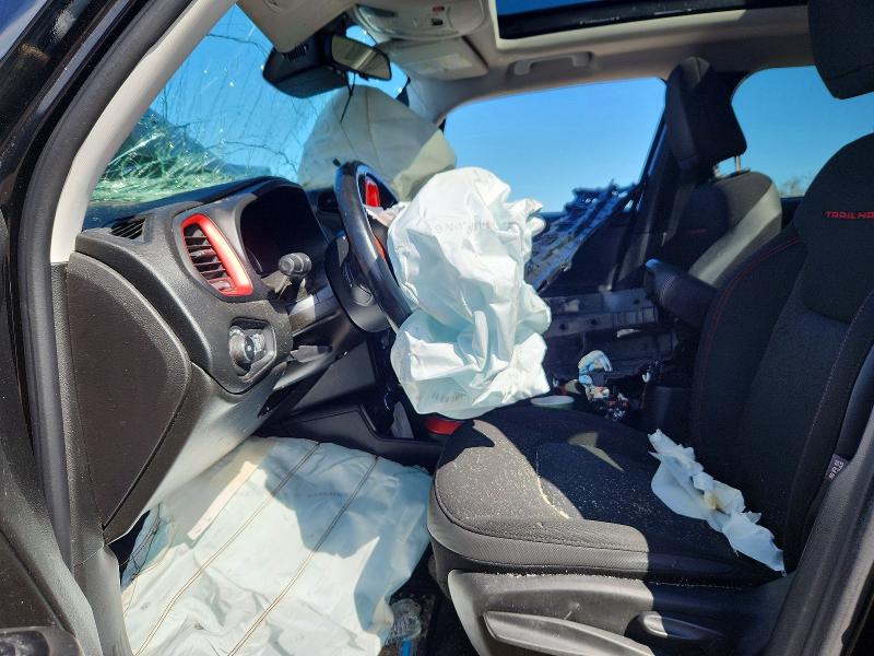 65627796 :رقم المزاد ، ZACNJBC11LPL77225 vin ، 2020 Jeep Renegade مزاد بيع