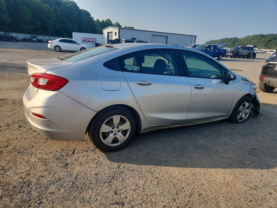 Продажа на аукционе авто 2018 Chevrolet Cruze, vin: 1G1BC5SM7J7143770, номер лота: 63477646