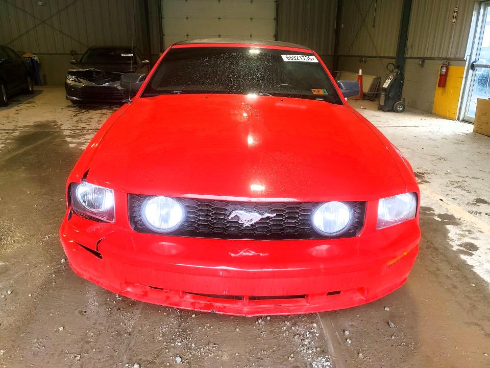 2006 Ford Mustang მანქანა იყიდება აუქციონზე, vin: 1ZVFT85H465233290, აუქციონის ნომერი: 65321736