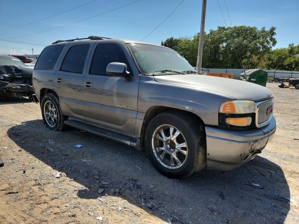 65679746 :رقم المزاد ، 1GKEK63UX6J126519 vin ، 2006 Gmc Yukon مزاد بيع