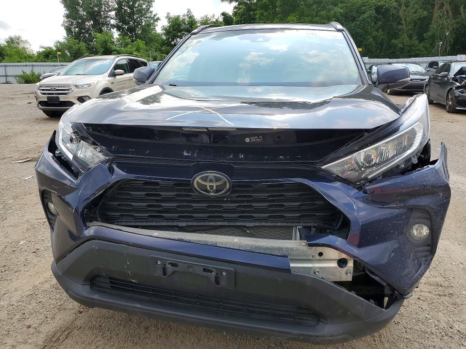 Aukcja sprzedaży 2019 Toyota Rav4, vin: 2T3R1RFV8KW003030, numer aukcji: 64055836