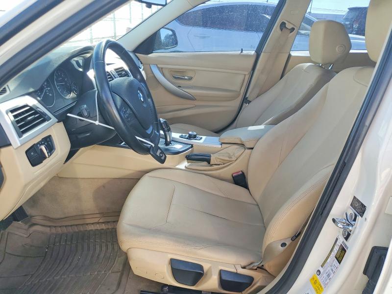 65037846 :رقم المزاد ، WBA3A5G50CNN65782 vin ، 2012 Bmw 328 مزاد بيع