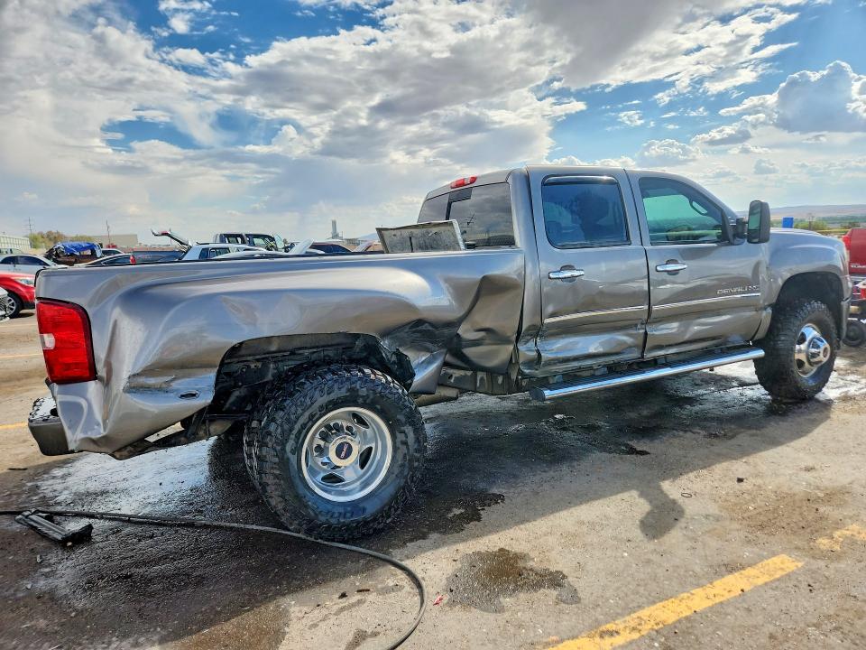 2013 Gmc Sierra მანქანა იყიდება აუქციონზე, vin: 1GT426C88DF220974, აუქციონის ნომერი: 64828436