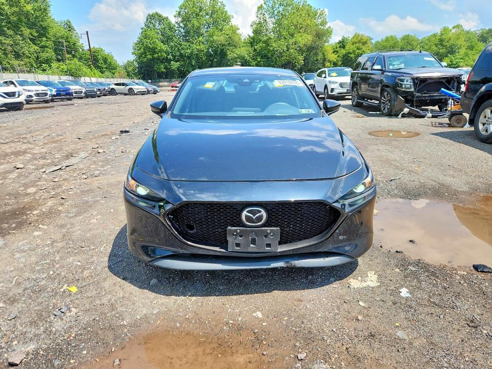 63918496 :رقم المزاد ، JM1BPBKL7M1313392 vin ، 2021 Mazda 3 مزاد بيع