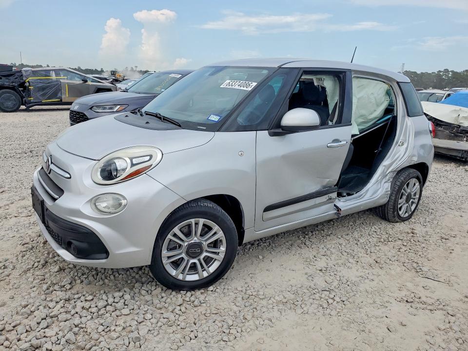 63374086 :رقم المزاد ، ZFBCFAAH4JZ040555 vin ، 2018 Fiat 500l مزاد بيع