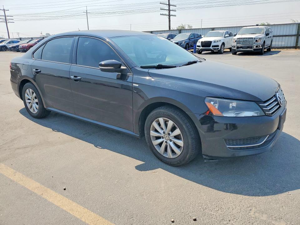 Продажа на аукционе авто 2015 Volkswagen Passat, vin: 1VWAS7A30FC010290, номер лота: 63778756