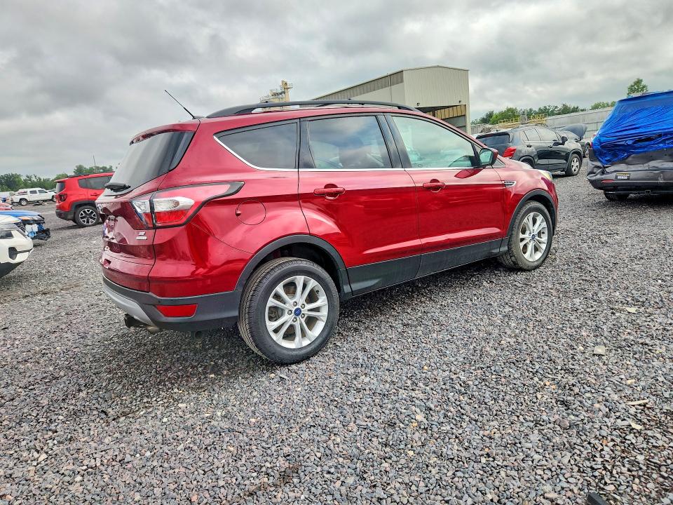 Aukcja sprzedaży 2017 Ford Escape, vin: 1FMCU0GD5HUA16446, numer aukcji: 64093716
