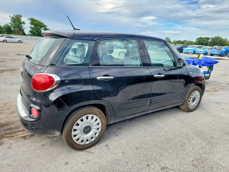 63898466 :رقم المزاد ، ZFBCFAAH5GZ038354 vin ، 2016 Fiat 500l مزاد بيع