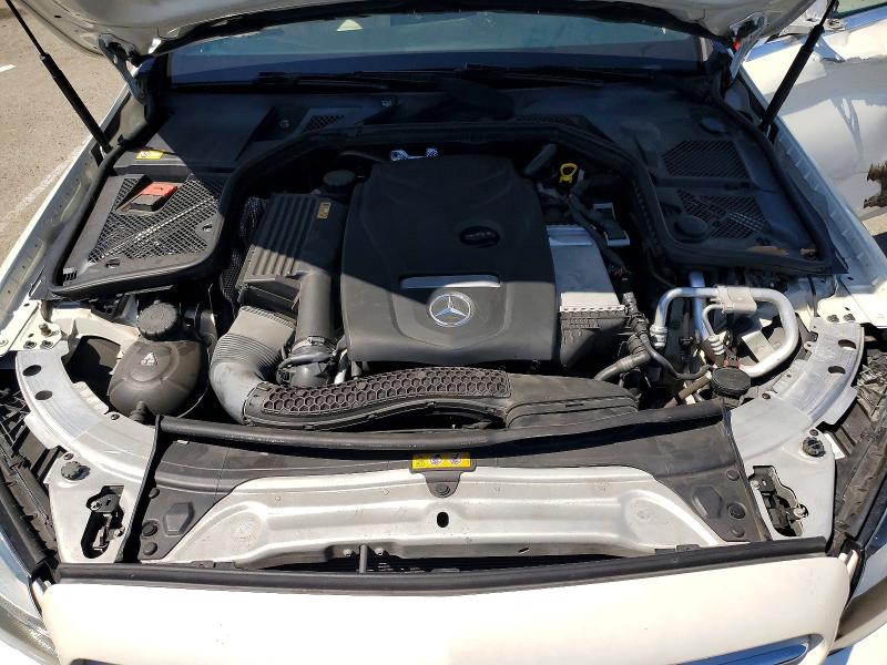 63622966 :رقم المزاد ، 55SWF4JB6FU061877 vin ، 2015 Mercedes-benz C مزاد بيع
