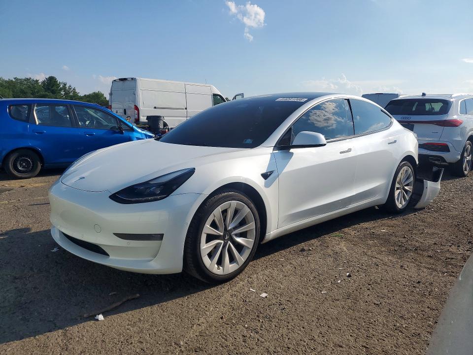 Auction sale of the 2022 Tesla Model 3, vin: 5YJ3E1EA9NF238704, lot number: 64091066