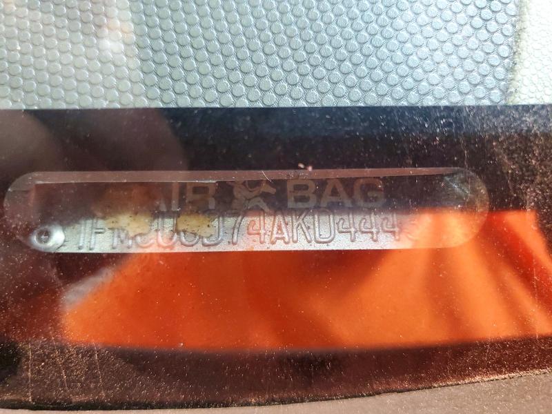 2010 Ford Escape მანქანა იყიდება აუქციონზე, vin: 1FMCU0D74AKD44439, აუქციონის ნომერი: 66290046