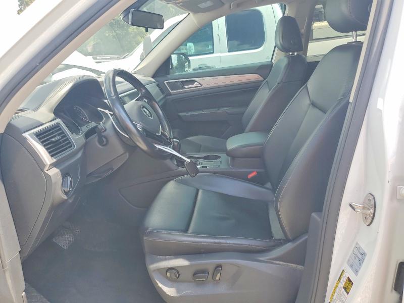 65099846 :رقم المزاد ، 1V2CR2CA0JC521771 vin ، 2018 Volkswagen Atlas مزاد بيع