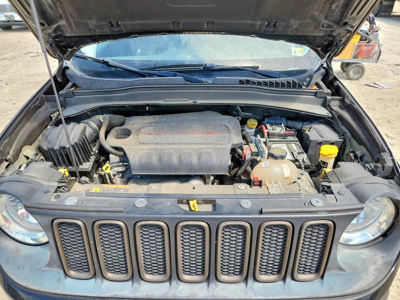 63670946 :رقم المزاد ، ZACCJBBT0GPD62010 vin ، 2016 Jeep Renegade مزاد بيع