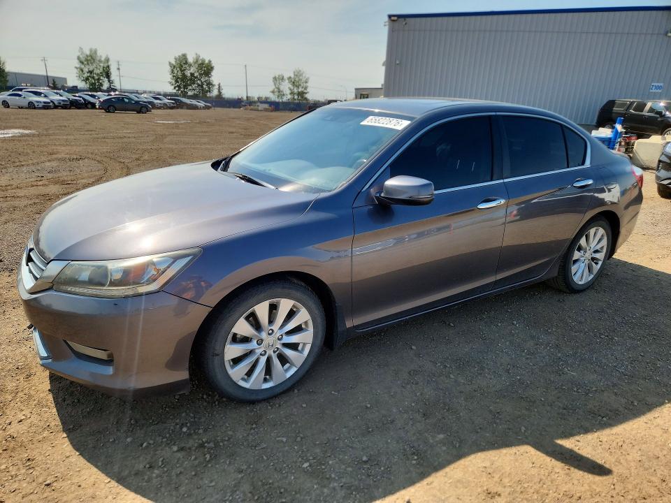 Продажа на аукционе авто 2015 Honda Accord, vin: 1HGCR2F82FA802792, номер лота: 65822876