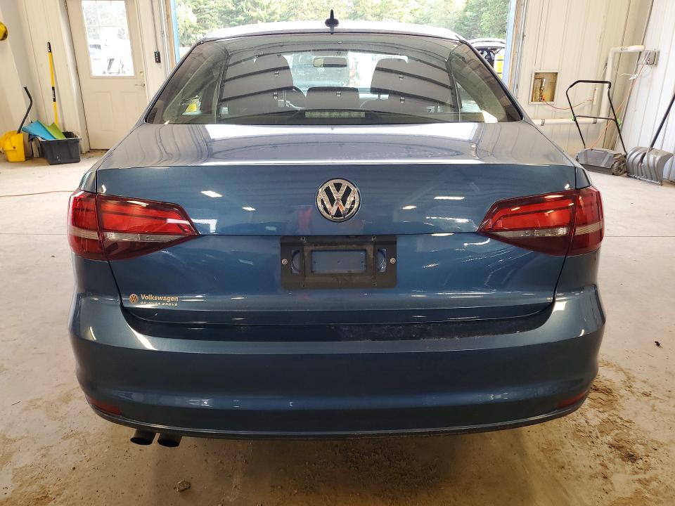 64494616 :رقم المزاد ، 3VWD67AJ5GM402052 vin ، 2016 Volkswagen Jetta مزاد بيع