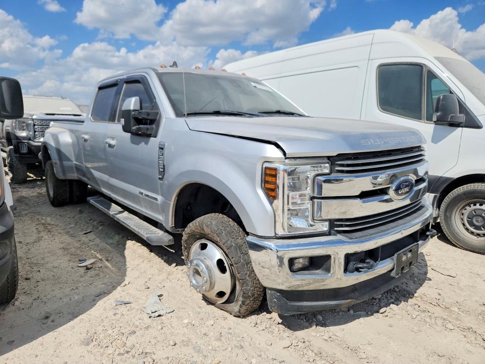 2019 Ford F350 მანქანა იყიდება აუქციონზე, vin: 1FT8W3DT2KEC22939, აუქციონის ნომერი: 64631826