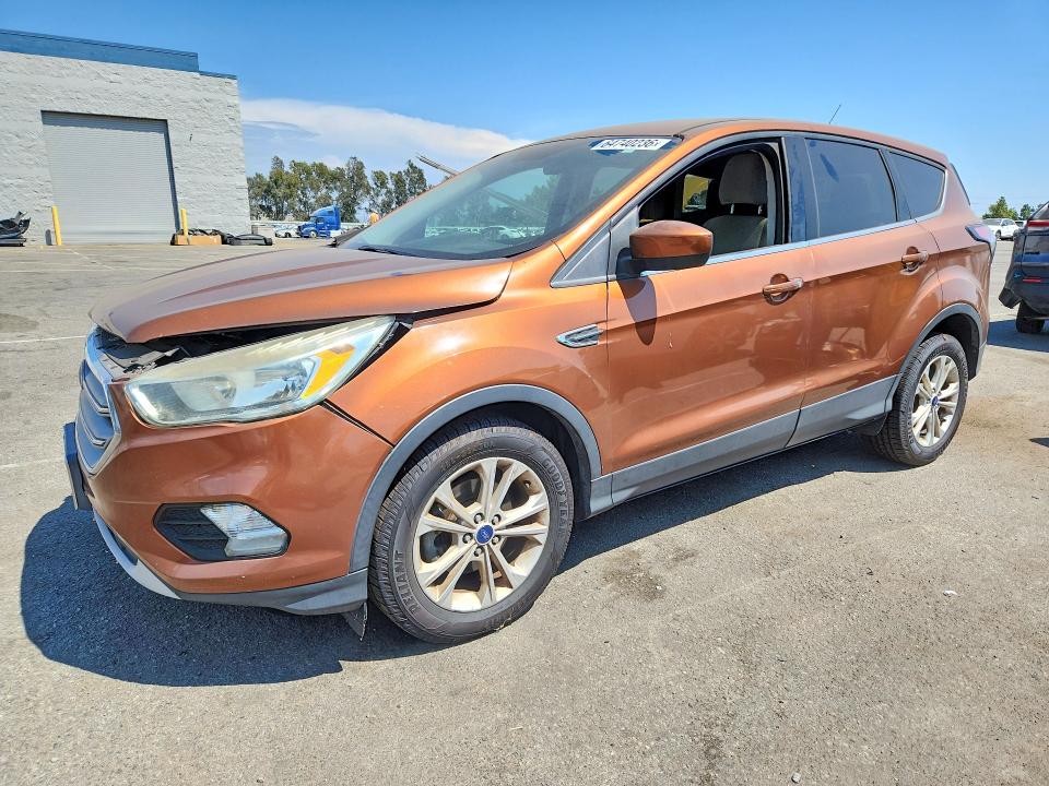 2017 Ford Escape მანქანა იყიდება აუქციონზე, vin: 1FMCU0GD0HUA54716, აუქციონის ნომერი: 64740236