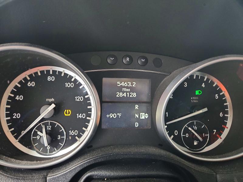 Продажа на аукционе авто 2011 Mercedes-benz Gl, vin: 4JGBF8GE2BA660119, номер лота: 63404636