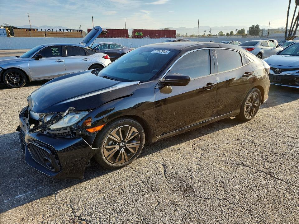 Продажа на аукционе авто 2018 Honda Civic, vin: SHHFK7H50JU406360, номер лота: 67037046