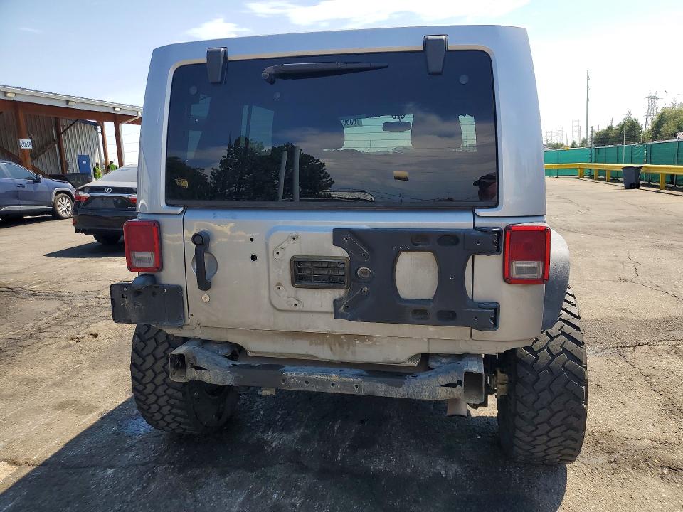 2015 Jeep Wrangler Unlimited მანქანა იყიდება აუქციონზე, vin: 1C4BJWFG1FL655076, აუქციონის ნომერი: 63607236