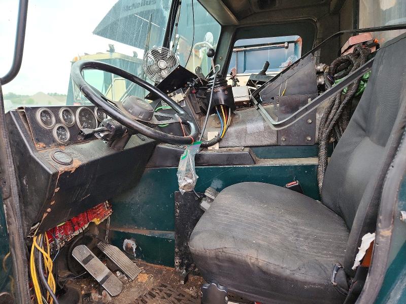 63278566 :رقم المزاد ، 1M2AC08CX7M014450 vin ، 2007 Mack Le613 مزاد بيع