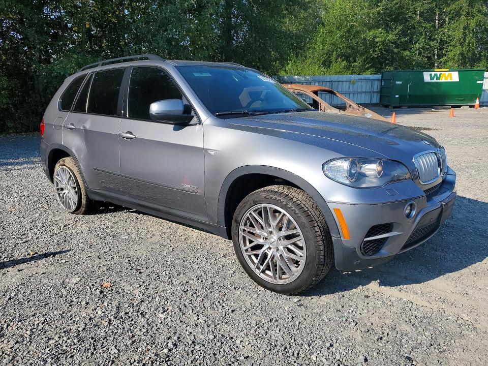 63538196 :رقم المزاد ، 5UXZV8C55BL417984 vin ، 2011 Bmw X5 مزاد بيع