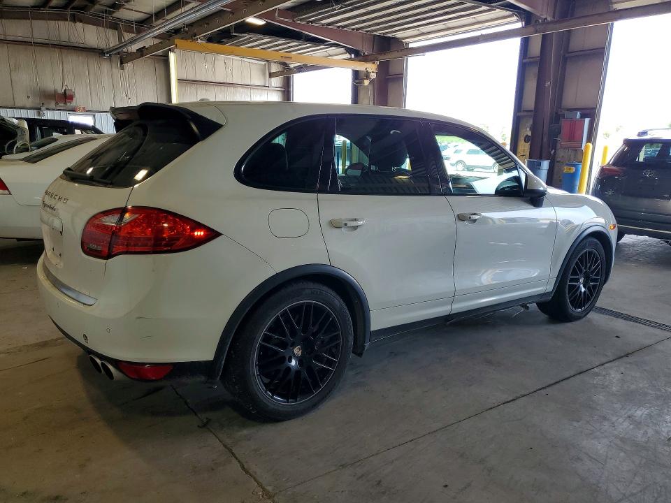 Продаж на аукціоні авто 2013 Porsche Cayenne, vin: WP1AC2A25DLA92328, номер лоту: 66253576