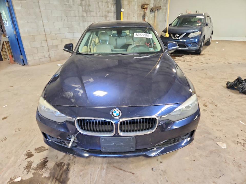 2015 Bmw 328 მანქანა იყიდება აუქციონზე, vin: WBA3B5G59FNS19828, აუქციონის ნომერი: 63027906