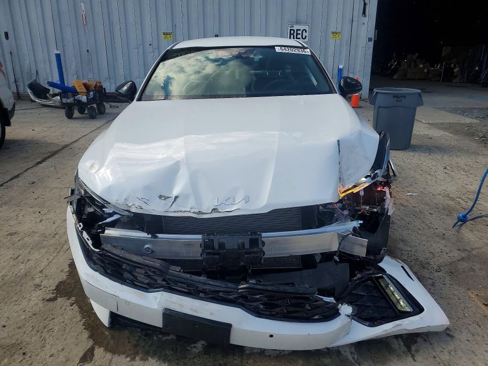 Продажа на аукционе авто 2025 Kia K5, vin: KNAG64J78S5284139, номер лота: 64202936