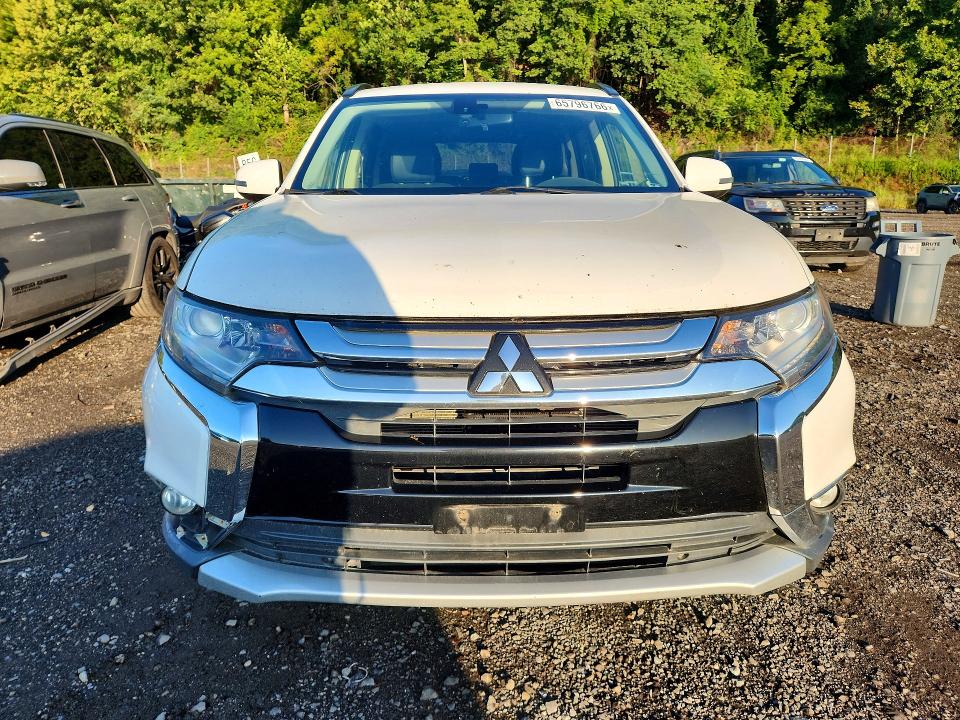 2016 Mitsubishi Outlander მანქანა იყიდება აუქციონზე, vin: JA4AZ3A37GZ019973, აუქციონის ნომერი: 65796766