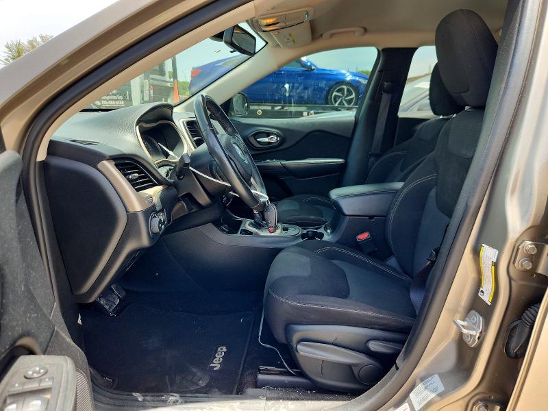Продаж на аукціоні авто 2017 Jeep Cherokee, vin: 1C4PJLCB1HW549788, номер лоту: 65434756