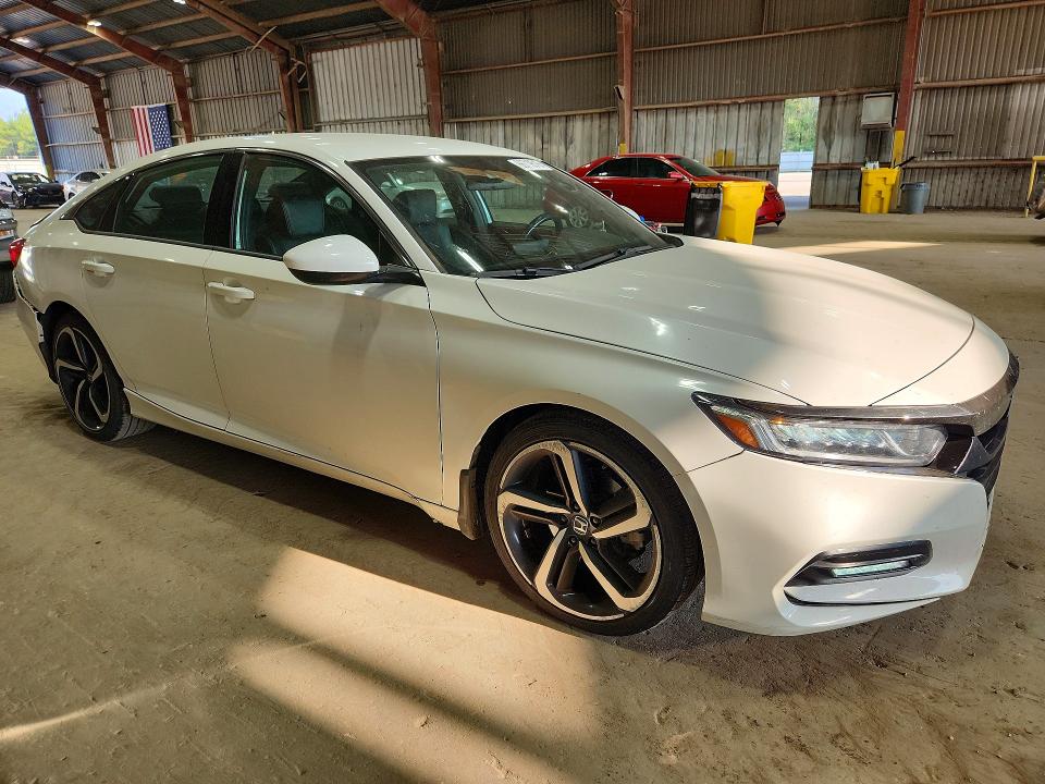 66719516 :رقم المزاد ، 1HGCV1F30LA076730 vin ، 2020 Honda Accord مزاد بيع
